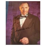 8x10  signed photograph of Lee Greenwood