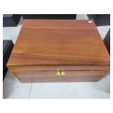 WALNUT DOCUMENT BOX W/2 KEYS -