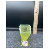 FAN SHAPED VASELINE TOOTHPICK HOLDER