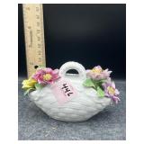 BONE CHINA BASKET W/ FLOWERS