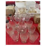 GLASS PITCHER W/ 6 CUPS & GLASS STIRRER