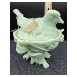 WESTMORELAND JADEITE DOVE ON A NEST