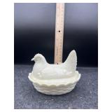 MEDIUM HEN ON A NEST