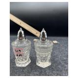 6 PC IMPERIAL SALT & PEPPERS