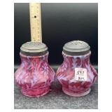 2 FENTON CRANBERRY DAISY & FERN SUGAR SHAKERS