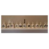 (13) Wonderful World of Norman Rockwell Bell Coll.