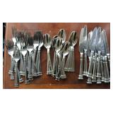 Onedia Flatware Collection