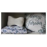 Comfort Life Knee Pillow w/ Quilt & Pillow