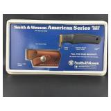 S & W MODEL 6083 FIXED BLADE KNIFE W/ LEATHER SHEA