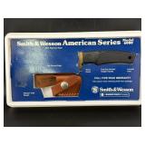 S & W MODEL 6080 FIXED BLADE KNIFE W/ LEATHER