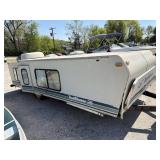 TRAIL MANOR 26 POP-UP CAMPER