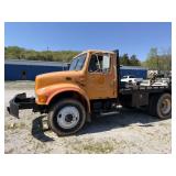 1995 International 4700 DT 466