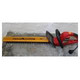 Homelite Electric Hedge Trimmer w/ Hedge Sweep