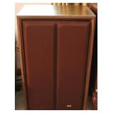 (2) Fisher XP-95A Floor Speakers