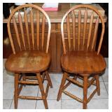 (2) Vintage Windsor Style Swivel Bar Stools