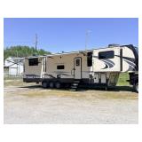 2018 MONTANA HIGH COUNTRY 5TH WHEEL CAMPER