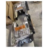 18 F150 HEADLIGHT