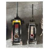 2 FLOOR JACKS