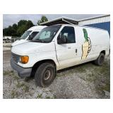 2005 FORD E350