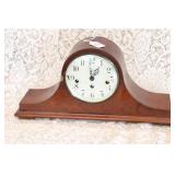 HOWARD MILLER MANTLE CLOCK