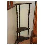 CORNER SHELF