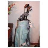 GOLF CLUBS IN BAG