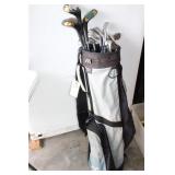 GOLF CLUBS IN BAG