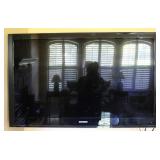 52' Samsung TV & Wall Mount