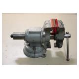 Heavy Duty Bench Swivel Vise