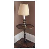 1940-60's Mahogany Wood Pie Crust Table & Lamp