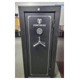 FORTRESS GUN SAFE - HOLDS 24 LONG GUNS - HAS