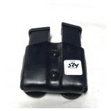 (2) GLOCK 9MM MAGAZINES & MAG HOLSTER -