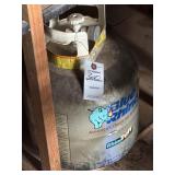 Full Propane tank