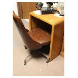 OAK PRINTER TABLE 30"x22"x21" & VTG ROLLING CHAIR
