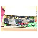 (18) LARGE HAND CLAMPS