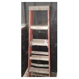 6 foot fiberglass ladder