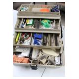PLANO TACKLE BOX CONTAINING A CJ4000 SCALE, NEXUS