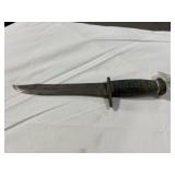 US WWII THEATRE KNIFE - NO MARKINGS - VERY RUSTED