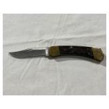 BUCK 110 FOLDING HUNTER KNIFE - LOCKBACK MODEL W/