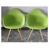 Contemporary Retro Molded Style Lime Plastic Chair