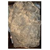 TOTE OF LINENS