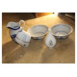 2 VASES, PITCHER, 2 BOWLS