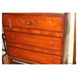 3-DRAWER DRESSER
