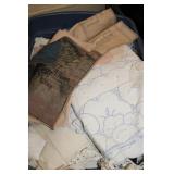 TOTE OF LINENS