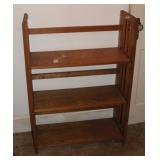 FOLDING BOOKSHELF