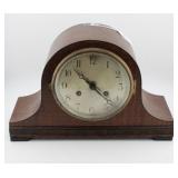 MANTLE CLOCK WITH KEY AND PENDULUM