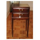 MAHOGANY 2-DRAWER ACCENT STAND