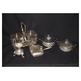 SELECTION OF SILVER PLATE ITEMS
