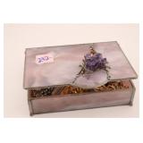 SMALL JEWELRY BOX WITH JEWELRY