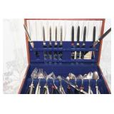 DANIEL HECHTER PARIS FLATWARE IN WOOD BOX